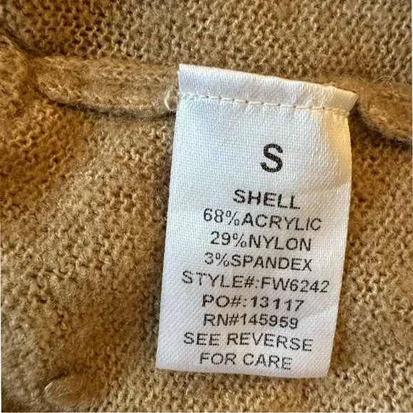 Dress Forum of Los Angeles oversized drop shoulder high low sweater size S - Picture 7 of 10